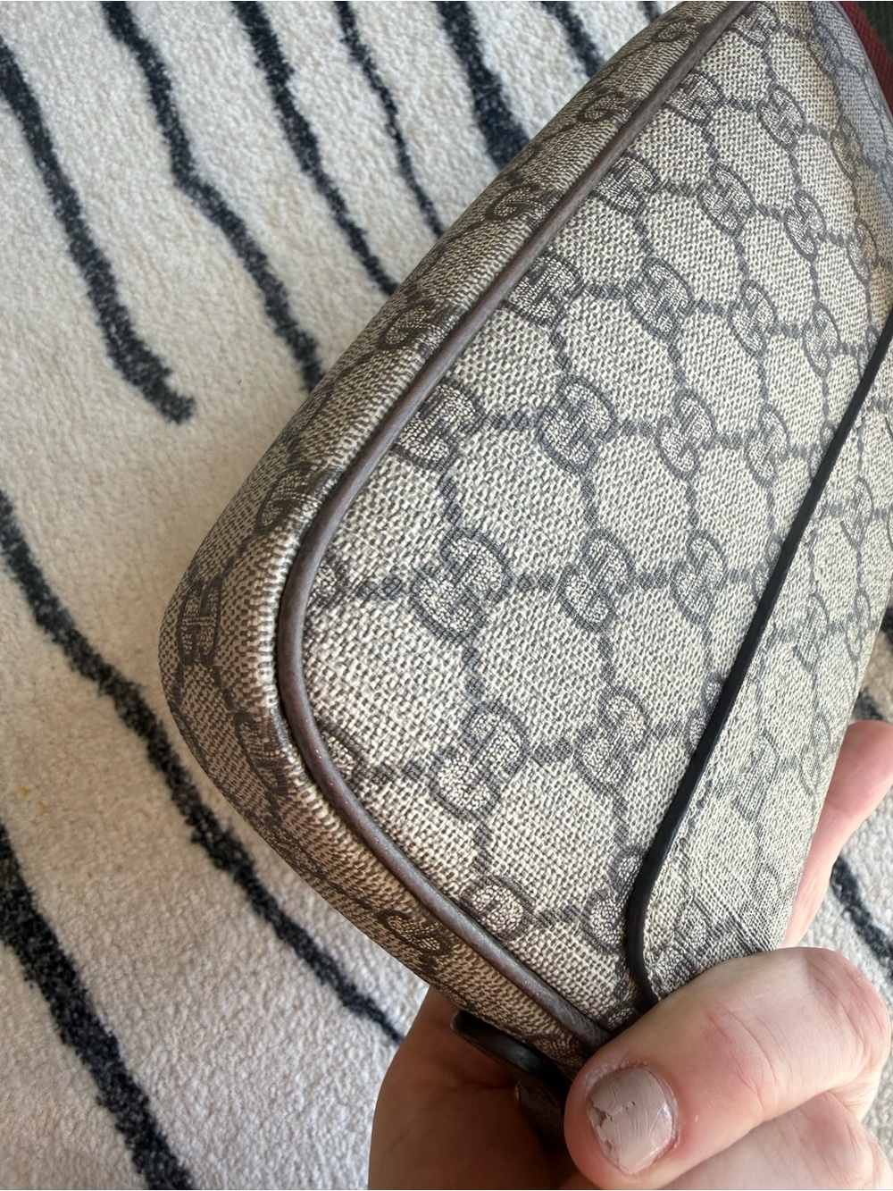 Authenticated Gucci Ophidia GG Supreme Mini Envelope Crossbody Bag Beige Ebony - Picture 8 of 15
